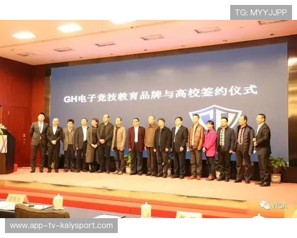 俱乐部与高校合作共建科研平台提升竞技水平，高校俱乐部如何运行